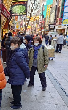 横浜中華街善隣門近く