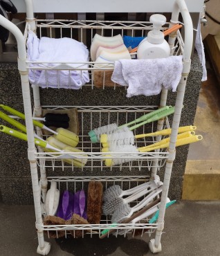 この写真の中で福性寺が買ったものはアワ石鹸だけです 人知れずご奉納した皆様布施した皆様に感謝いたします　